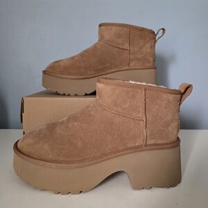 🆕️ UGG Platform Suede Ultra Mini  Ankle Boot in Chestnut Size 10
